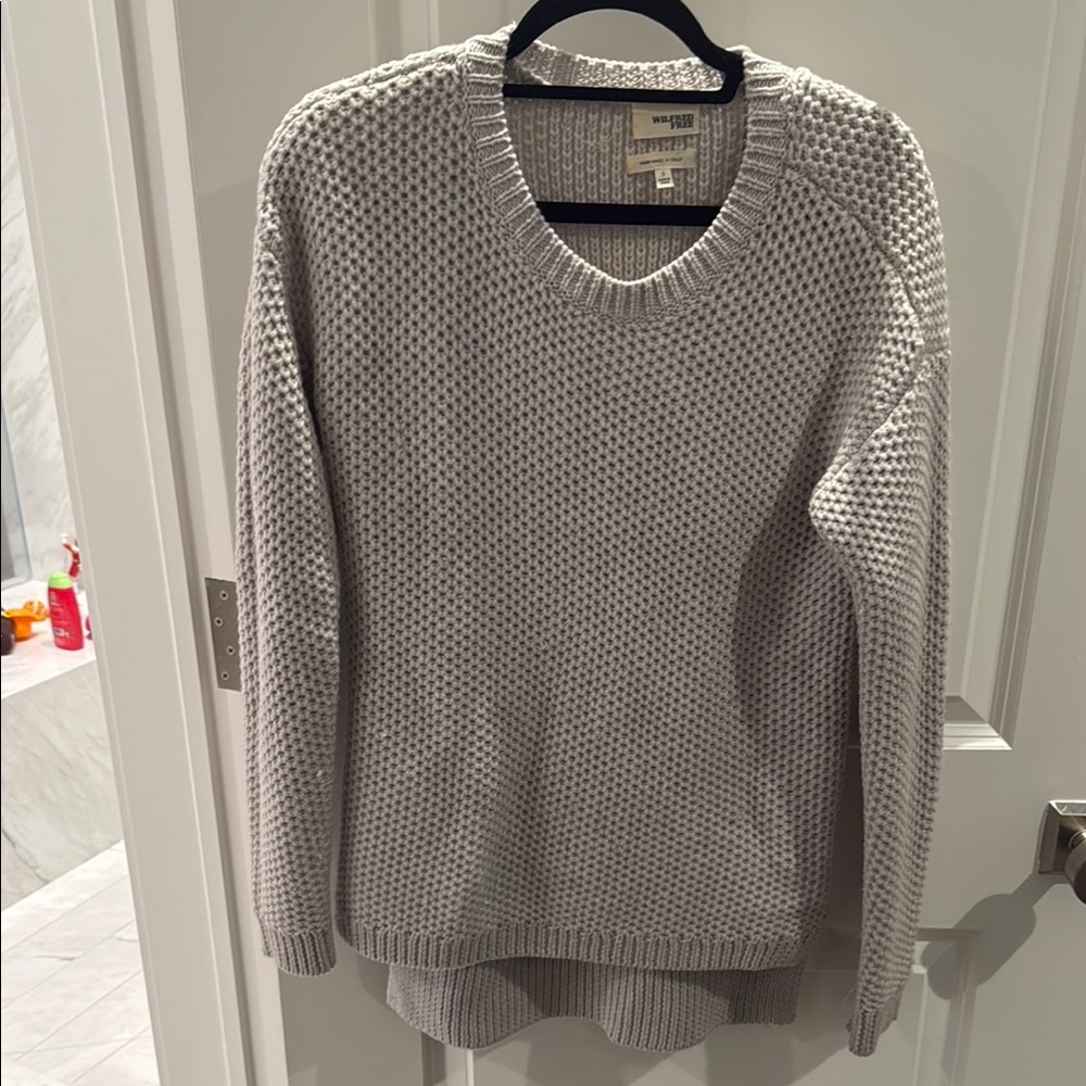 Men's Gray Sweater